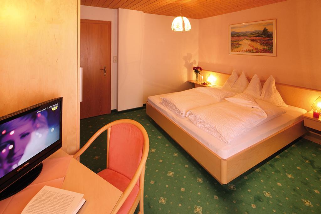 Hotel Sonnalpen Damuels Room photo