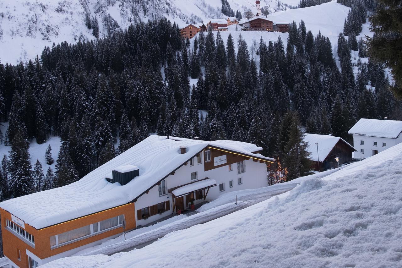 Hotel Sonnalpen Damuels Exterior photo